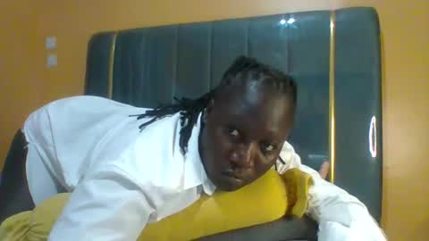 lindah32 online show from 04/04/26, 09:56