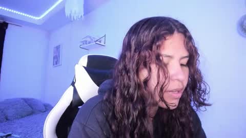 Snapshot of ladybrown_16 chatting on 10/29/25, 02:36 Lady online show from 10/29/25, 02:36