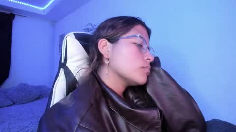  Lady  online show from 02/11/26, 04:50