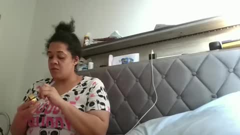 Stephanie online show from 01/12/25, 01:58