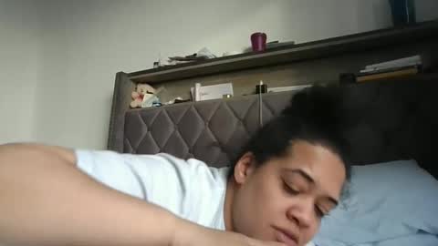 Stephanie online show from 01/13/25, 01:49