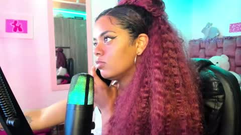 leidy daniela online show from 12/17/24, 08:21