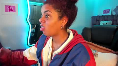 leidy daniela online show from 02/05/25, 08:11