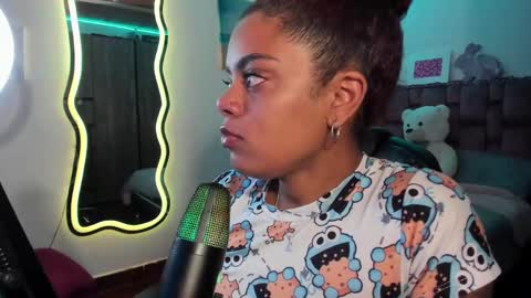 leidy daniela online show from 02/21/25, 07:12