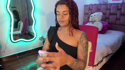 leidy daniela online show from 03/04/25, 06:58