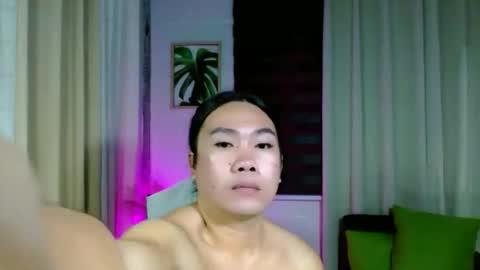 Snapshot of ladyfox_95 chatting on 10/23/25, 04:45 ask me online show from 10/23/25, 04:45