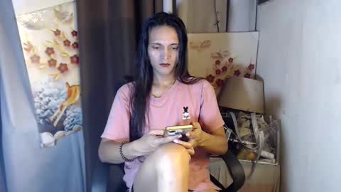 Snapshot of ladygreen03 chatting on 09/17/25, 12:40 ladygreen03 online show from 09/17/25, 12:40