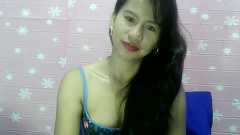 ladyinred201 online show from 12/27/24, 08:18