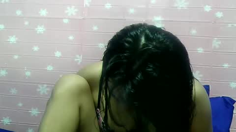 ladyinred201 online show from 12/28/24, 06:28