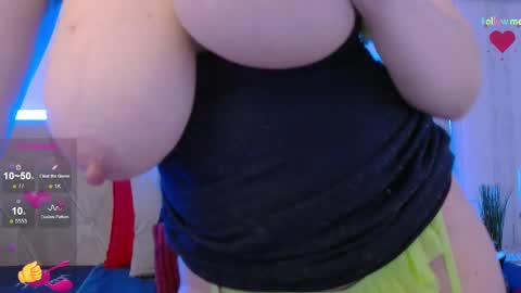 Snapshot of ladyjeen chatting on 03/06/25, 04:17  Lady Jeen    Back on Sunday 8th of December online show from 03/06/25, 04:17