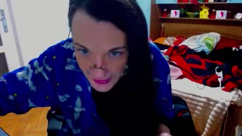 LadyLHoty online show from 04/22/26, 09:49