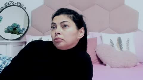 Lia online show from 01/30/25, 04:37