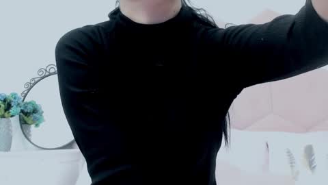 Lia online show from 02/19/25, 05:05