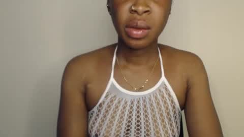 sexylila online show from 04/21/26, 05:17