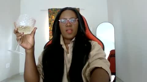 Malaika online show from 07/12/26, 11:34