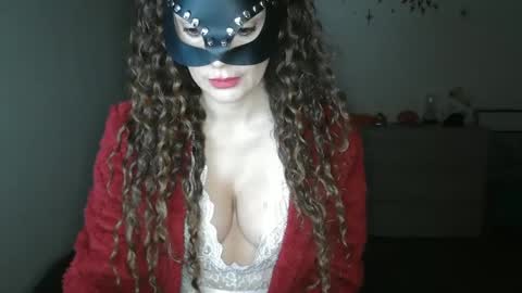 Lady Mask online show from 01/28/25, 10:56