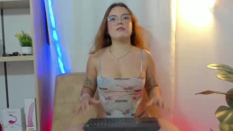 Snapshot of ladynemesis00 chatting on 02/15/25, 12:48 ladynemesis00 online show from 02/15/25, 12:48