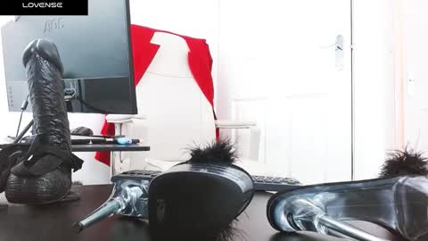 MistressMILA online show from 10/10/25, 05:45