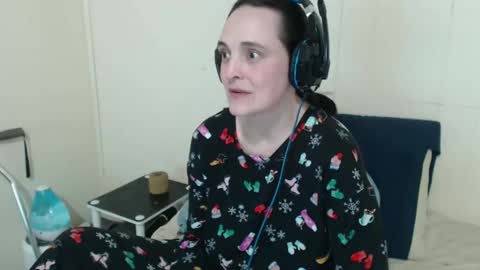 LadySlate online show from 12/26/24, 03:38