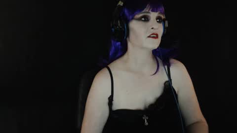 LadySlate online show from 02/09/25, 02:28