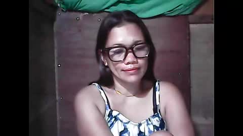 Snapshot of ladysweet4u69 chatting on 03/27/26, 07:24 ladysweet4u69 online show from 03/27/26, 07:24