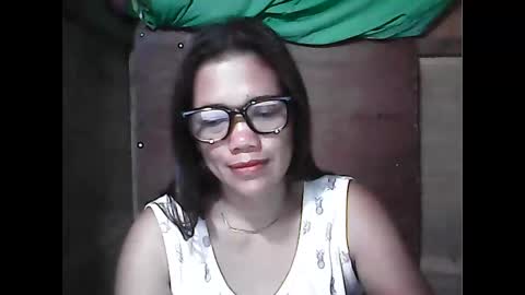Snapshot of ladysweet4u69 chatting on 03/28/26, 06:18 ladysweet4u69 online show from 03/28/26, 06:18