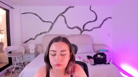 Lady  online show from 09/09/25, 04:34