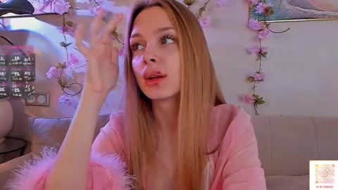 Snapshot of lafeti chatting on 11/05/25, 07:30 Lilia online show from 11/05/25, 07:30