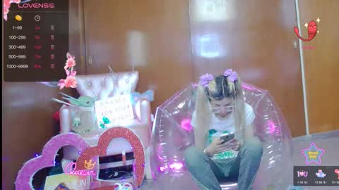 Skinnygirl online show from 03/19/26, 12:14