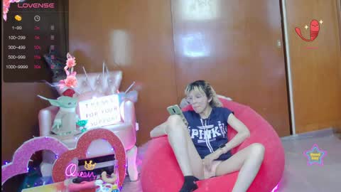 Skinnygirl online show from 04/11/26, 01:43