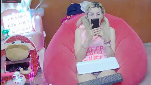 Snapshot of laflakita21 chatting on 07/11/26, 12:46 Skinnygirl online show from 07/11/26, 12:46