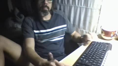 La Genova esta Dura beard boy male dick mastubate latinosexy latinohot latino glasses mature strong stronglegs online show from 06/28/26, 09:48