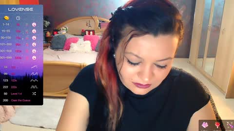 Arielle online show from 12/02/24, 06:09