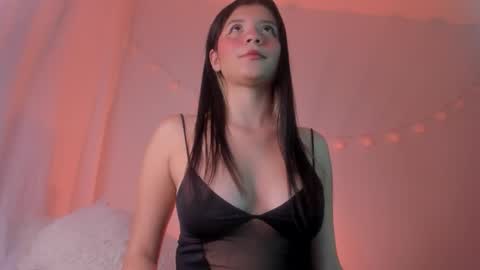 Snapshot of lahianblue chatting on 02/18/26, 09:16 laura online show from 02/18/26, 09:16