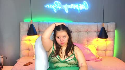    online show from 01/07/25, 03:33