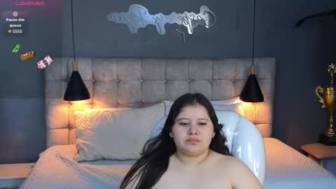    online show from 09/30/25, 10:26