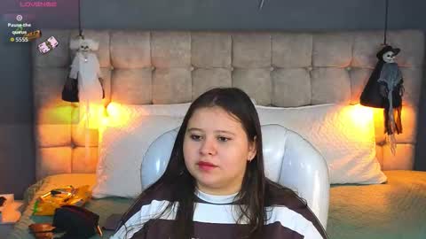    online show from 10/18/25, 10:21