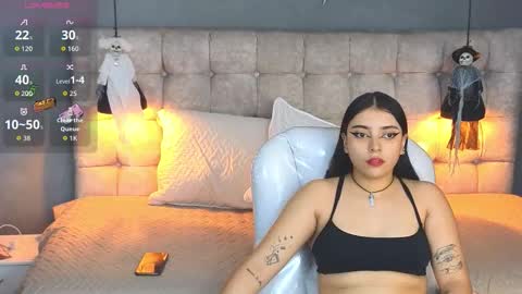    online show from 10/21/25, 10:43