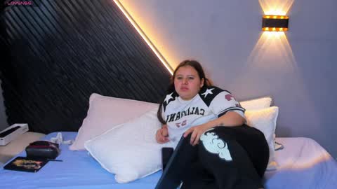    online show from 04/09/26, 02:33