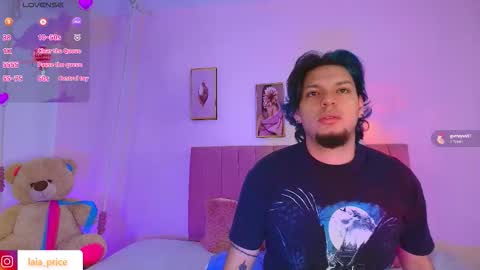 Snapshot of laia_and_damian chatting on 09/15/25, 12:27 laia_and_damian online show from 09/15/25, 12:27