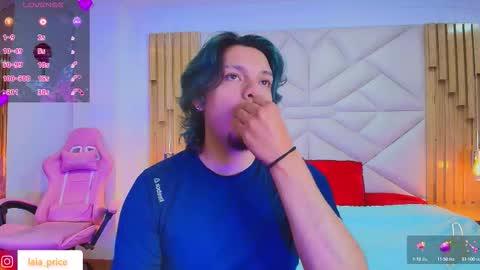 Snapshot of laia_and_damian chatting on 10/07/25, 07:33 laia_and_damian online show from 10/07/25, 07:33