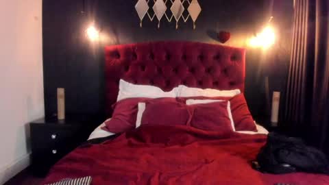 Laia  online show from 03/31/26, 11:43