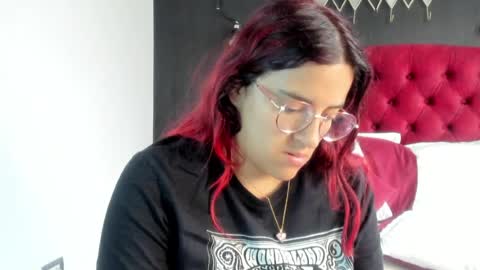 Laia  online show from 05/14/26, 12:01