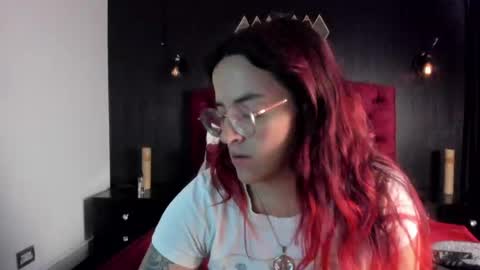 Snapshot of laia_jonees chatting on 07/20/26, 11:34 Laia online show from 07/20/26, 11:34
