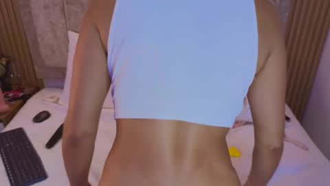 laiamilf online show from 02/13/25, 03:07