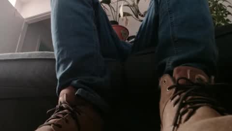 Snapshot of laidback_and_chill chatting on 01/10/25, 03:50 Rick online show from 01/10/25, 03:50