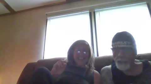 laidbackluxury online show from 05/06/26, 04:01