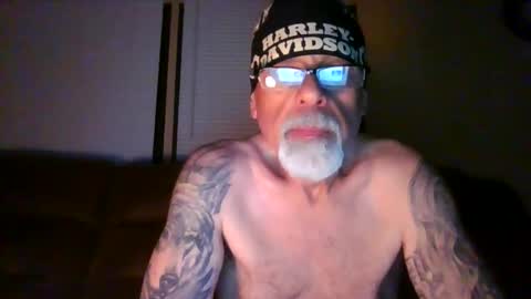 laidbackluxury online show from 05/19/26, 01:56