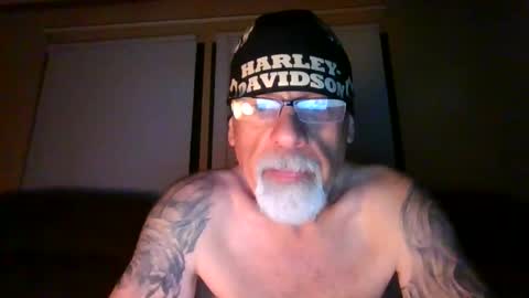 laidbackluxury online show from 05/20/26, 01:23