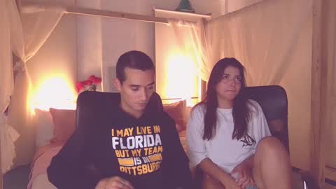 Snapshot of lailaasher chatting on 11/18/25, 04:39 lailaasher online show from 11/18/25, 04:39